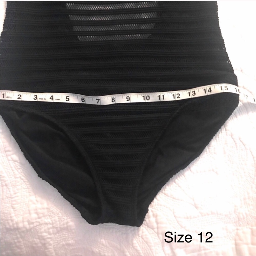 Ralph Lauren Ottoman Boat neck swim suit 🏖🏖🏖 - Picture 10 of 16